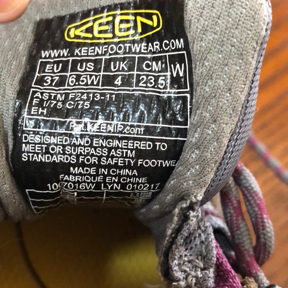 KEEN - Picture 3 of 4